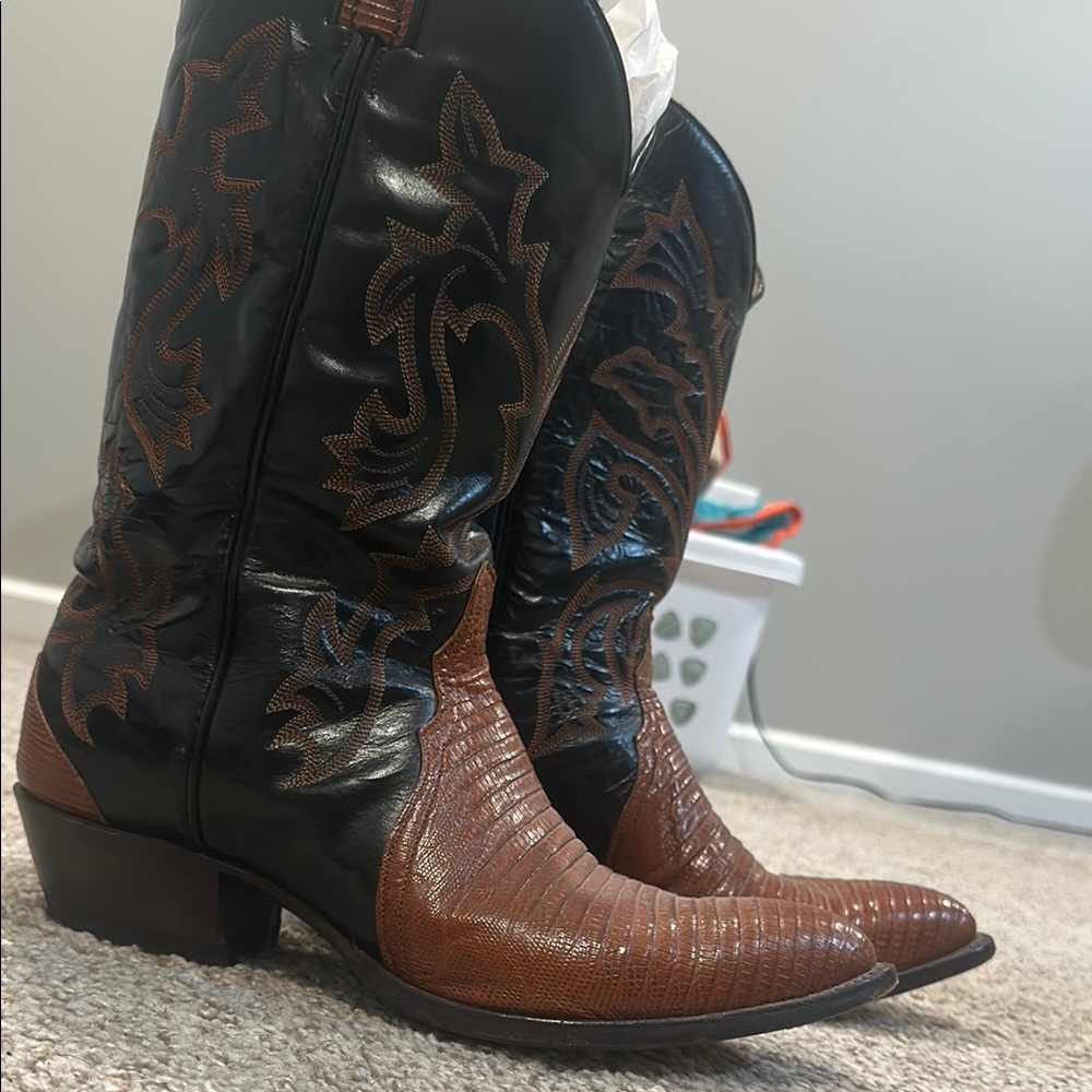 Men's Black and Brown Western Boots